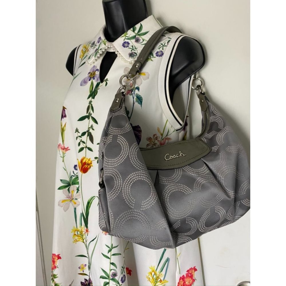 COACH Medium/Large Jacquard Fabric Gray Tote Bag_6